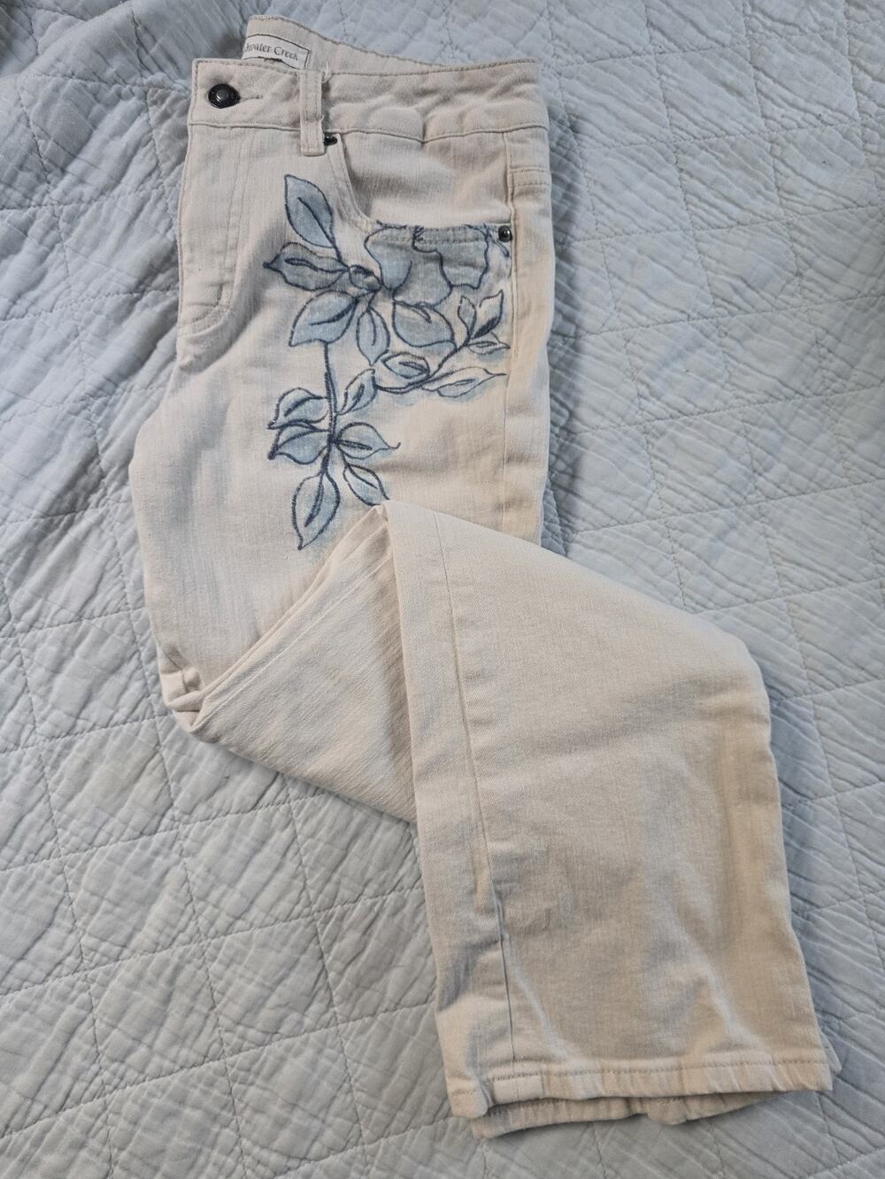 Coldwater Creek Sz 10P Petite Beige Blue Flowers Bootcut Jeans Boho Art to Wear